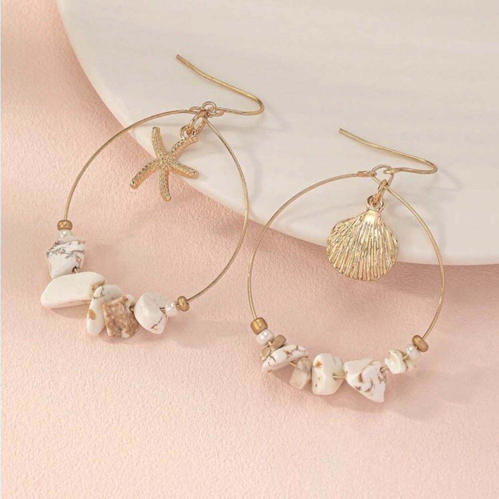 Shell & Starfish Drop Earrings NEW 🏷️